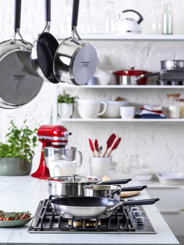 Фото - Набор посуды KitchenAid SSS 8 пр. 16/18/20 см, 1,49/2,13/3,11 л, 20+28 см (CC004221-001)