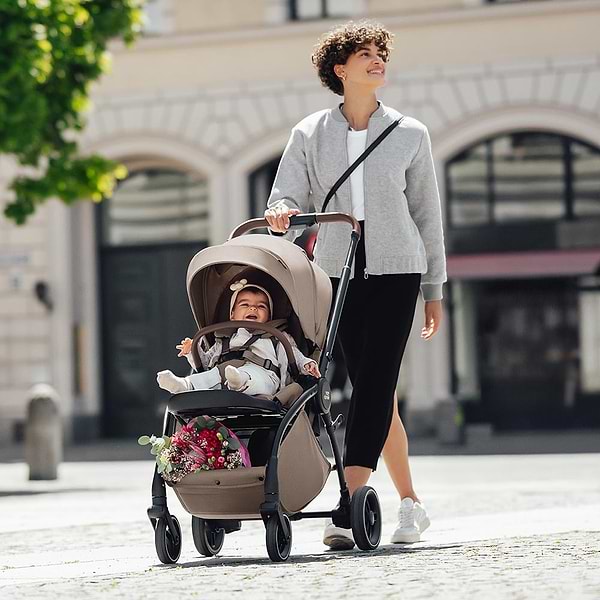 Фото - Коляска прогулочная Britax-Romer RIO Carbon Black (2000041611)