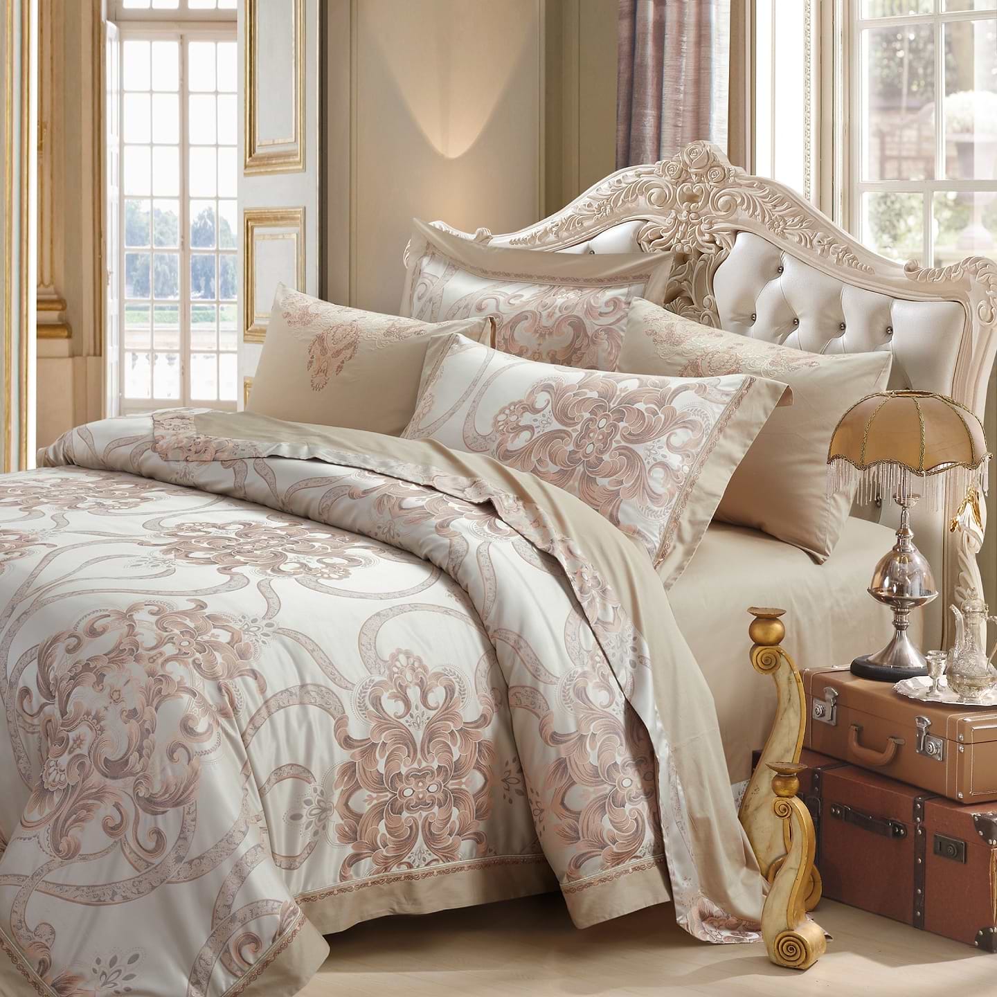 Комплект постільної білизни Word of Dream 64 Версаль жаккард 200х220 см бежевий (19303-19308)