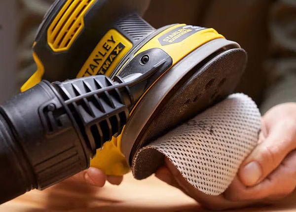 Фото - Ексцентрикова шліфовальна машина Stanley FatMax Li-Ion 18В (SFMCW220D1S)