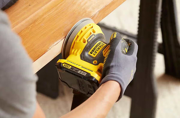 Фото - Ексцентрикова шліфовальна машина Stanley FatMax Li-Ion 18В (SFMCW220D1S)