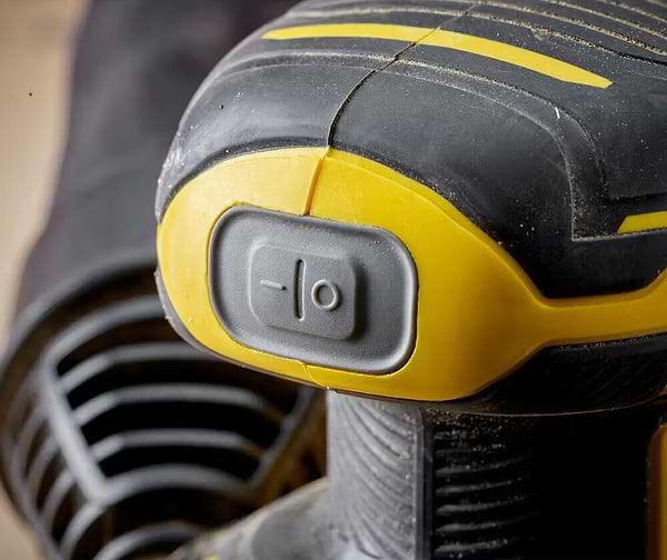 Фото - Ексцентрикова шліфовальна машина Stanley FatMax Li-Ion 18В (SFMCW220D1S)