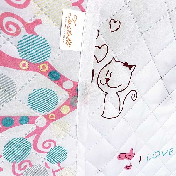 Фото - Одеяло детское лето Zastelli Котята 105х145 см белая (12707)