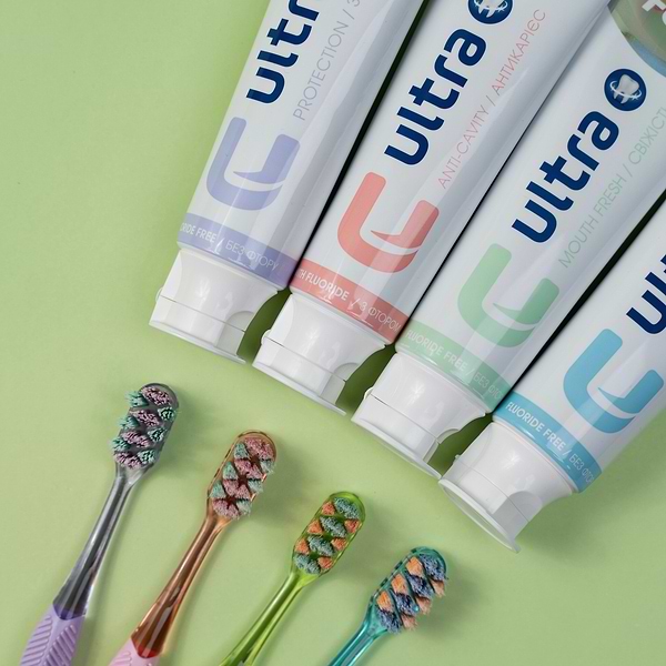 Фото - Зубна щітка Fesco Ultra Multibrush Light Green (4820204702113)