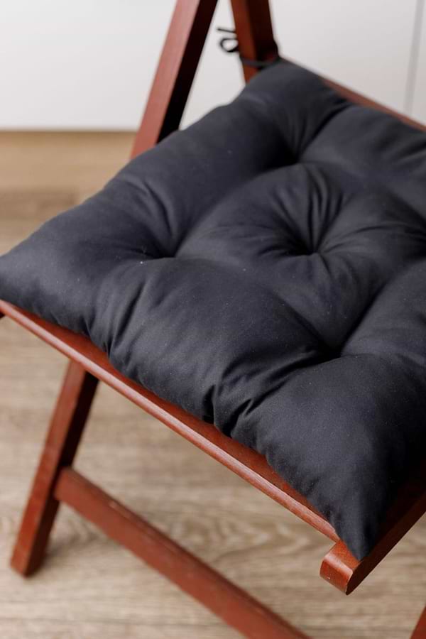 Фото - Подушка для стільця Прованс Фібра Чорна 40х40 см (041689)