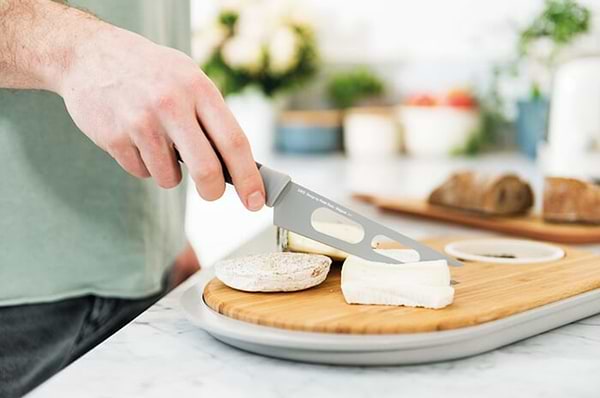 Фото - Ніж для сиру Berghoff 3950044 LEO 13 см