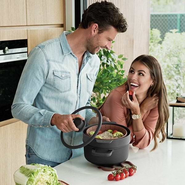 Фото - Ківш зі знімною ручкою Berghoff 3950591 LEO STONE+ 18 см 2 л