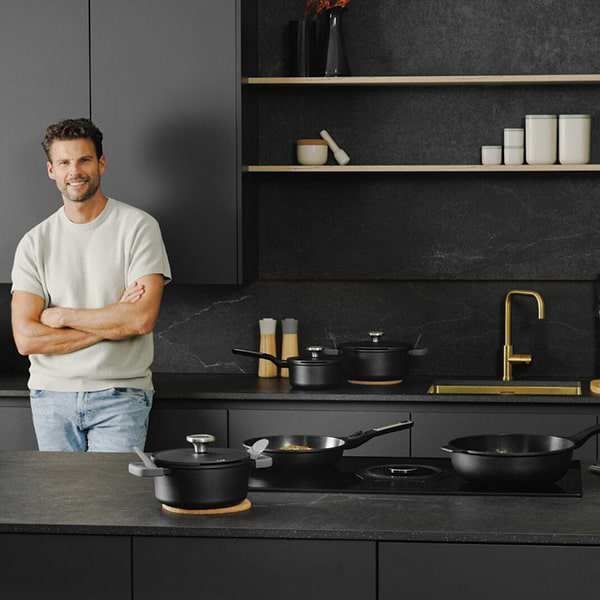 Фото - Сковорода універсальна Berghoff 3950572 LEO Phantom 32 см