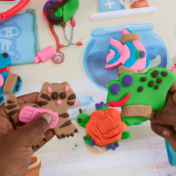Фото - Наборы для лепки Hasbro Play-Doh CREATE AND CARE VET (G0345_G0346)