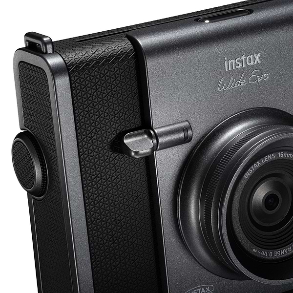 Фото - Фотокамера моментальной печати Fujifilm Instax Wide EVO BLACK (16840933)