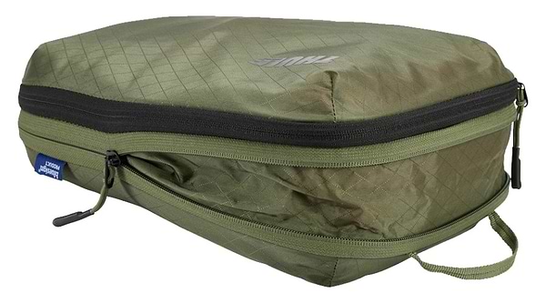 Фото - Сумка дорожня Thule Compression Packing Cube Medium TCPC-202 Soft Green (3205117)
