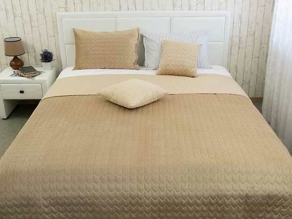 Фото - Покрывало полуторное Руно 150х220 велюр (360.55_Beige)