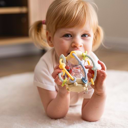 Фото - Погремушка BabyOno Песочные часы (1660)