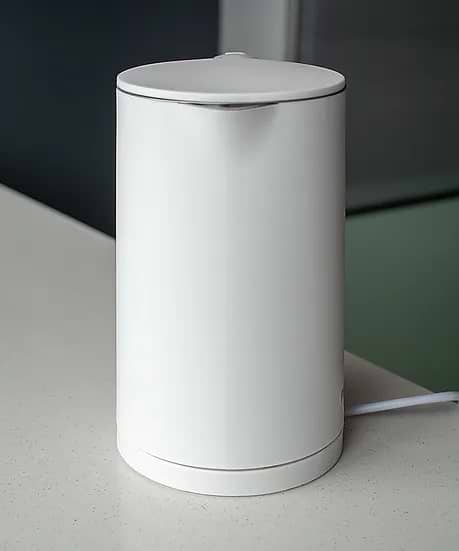 Фото - Электрический чайник Prime Technics PKP 1765 W