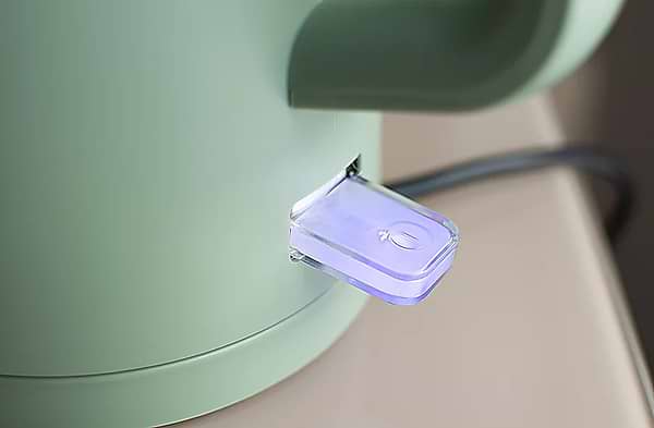 Фото - Електричний чайник Prime Technics PKP 1765 O