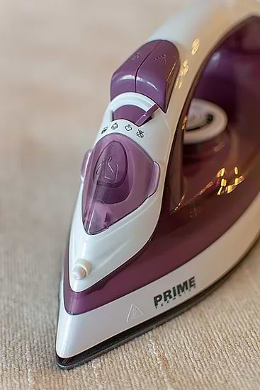Фото - Утюг Prime Technics PTI 1600 V
