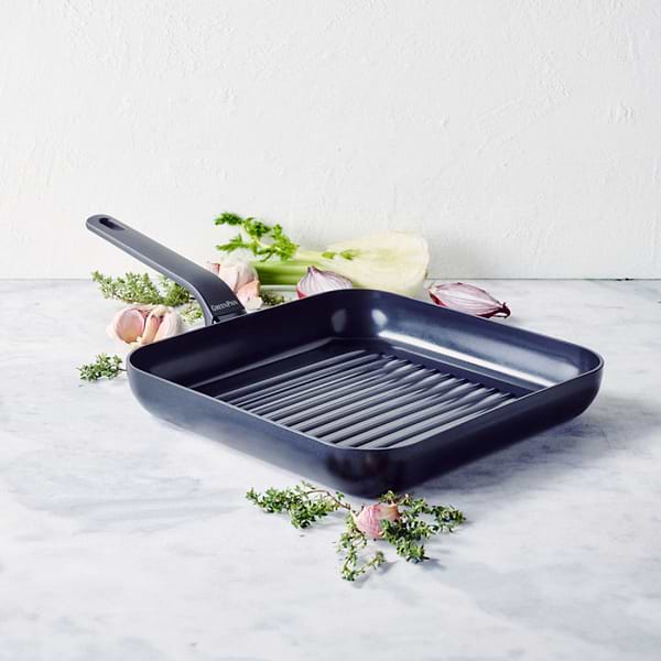 Фото - Сковорода гриль GreenPan Essence Magneto 28 см (CC006338-001)