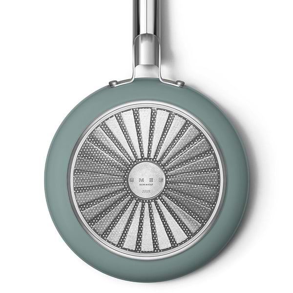 Фото - Сковорода універсальна Smeg FPF2402EGM