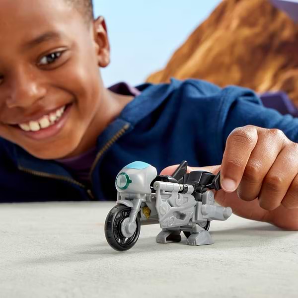 Фото - Робот-трансформер Hasbro серії Трансформери. Нова іскра TRA EARTHSPARK 1 STEP SMASH THRASH (G0742_G0998)