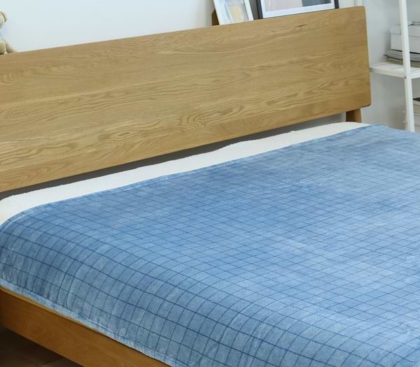 Фото - Плед полуторный SOHO 150х200 см Sweet Light Gray