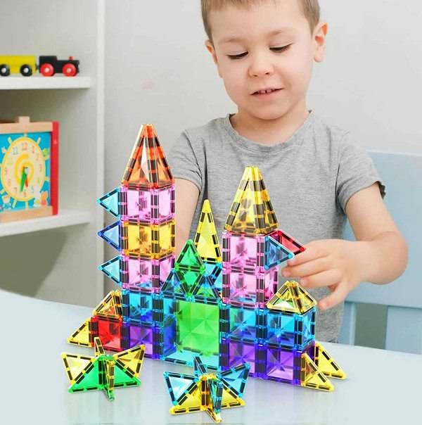 Фото - Магнітний конструктор Picasso Tiles MINI DIAMOND SERIES SET 100 деталей (22327)