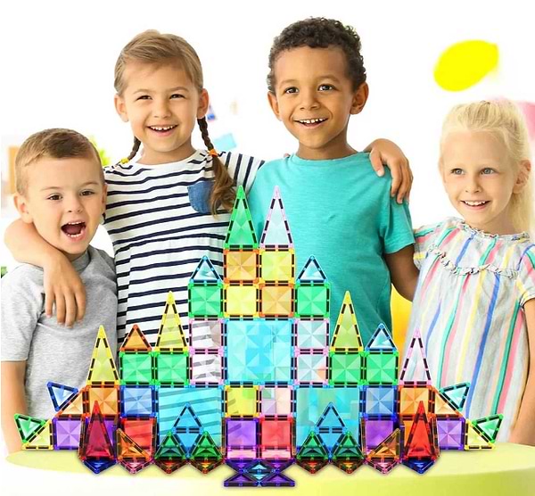 Фото - Магнітний конструктор Picasso Tiles MINI DIAMOND SERIES SET 100 деталей (22327)