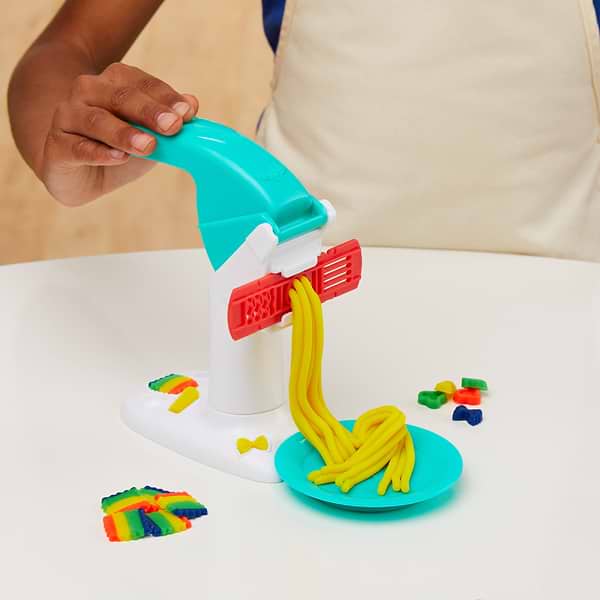 Фото - Наборы для лепки Hasbro Маленький кухонный набор F3465 PD LIL NOODLE PLAYSET (F3159_F3465)