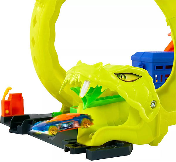 Фото - Ігровий набір Hot Wheels Спіральна атака Змії серії Небезпечні створіння(JBM63)