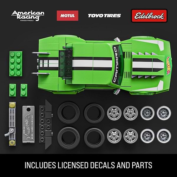 Фото - Колекційна машинка-конструктор Hot Wheels Brick Shop Speed ​​Custom 68 Camaro 289 деталей (JFT16)