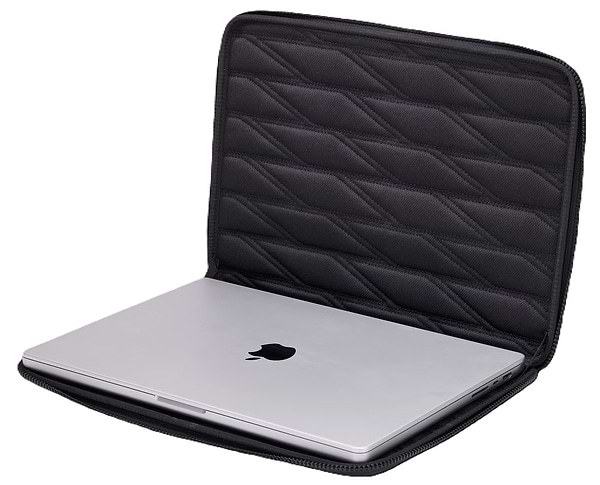 Фото - Сумка для ноутбука Thule Gauntlet 5 MacBook Pro Sleeve 16" TGSE-2557 Black (3205412)