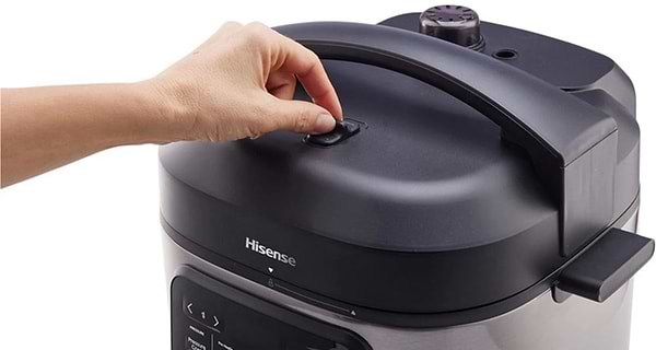 Фото - Мультиварка-скороварка Hisense HMC6SBK