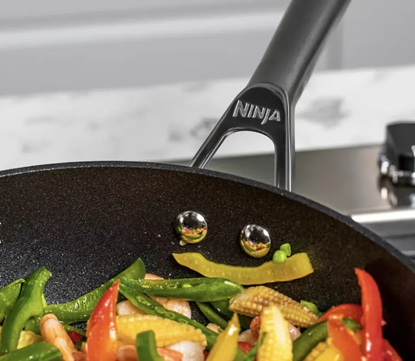 Фото - Сковорода універсальна Ninja ZEROSTICK Premium 24 см (C30024DE)