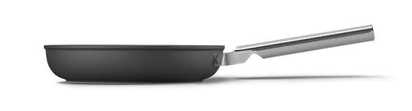 Фото - Сковорода універсальна Smeg 20 см (FPF2002BLM)