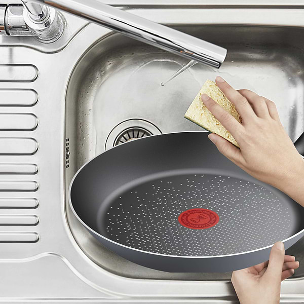 Фото - Набір сковорідок Tefal B9289202 Only Cook 24/28 см