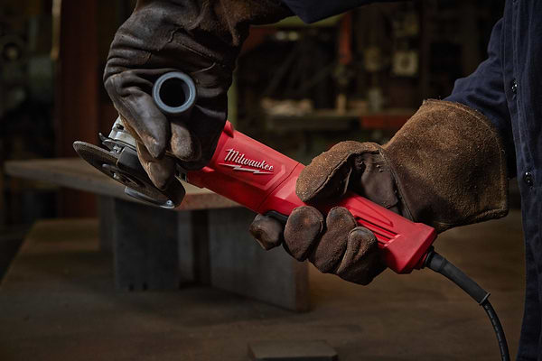 Фото - Болгарка Milwaukee AGV 13-125 XSPDE 1250Вт O125мм (4933451578)