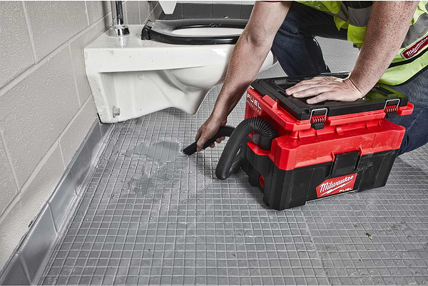 Фото - Пилосос миючий з контейнером Milwaukee M18 FPOVCL-0 (4933478187)