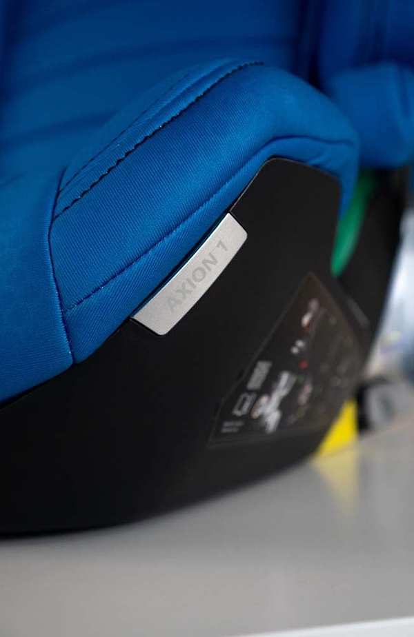 Фото - Автокрісло RECARO AXION 1 Calm Blue