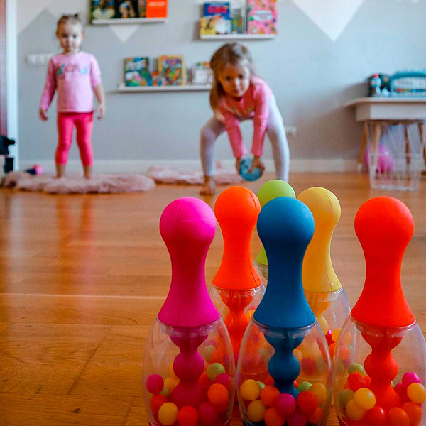 Фото - Боулінг Battat Красочный боулинг (BX2438Z)