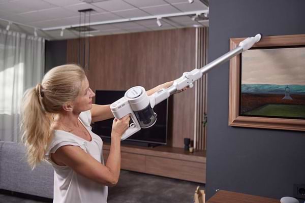 Фото - Пылесос ручной для дома Hisense HVC6133WII