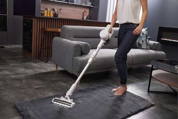 Фото - Пылесос ручной для дома Hisense HVC6133WII