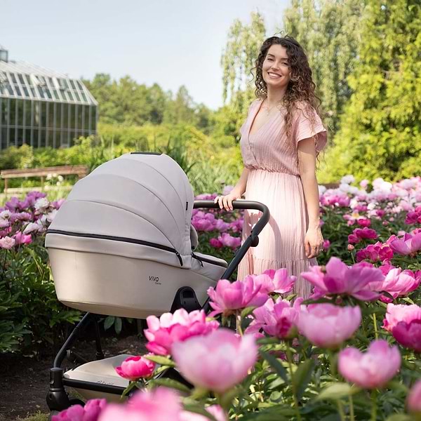 Фото - Коляска универсальная 2 в 1 Tutis VIVA6 plus Essential Espresso