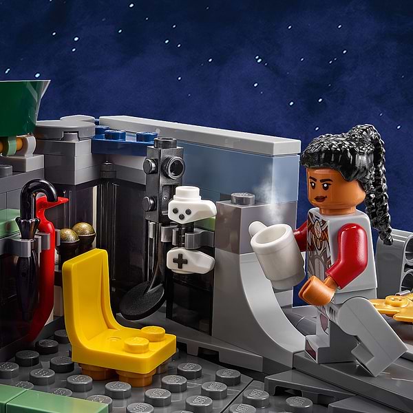 Фото - Уцінка - Конструктор LEGO Super Heroes Marvel Зліт Домо (76156)