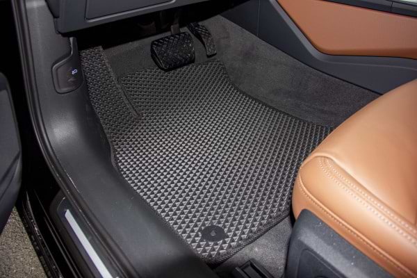 Фото - EVA коврики в салон авто EVAtech для A6 (C8) Audi 2018 5 поколение Combi EU (AU13720CLK5AV8RBB)