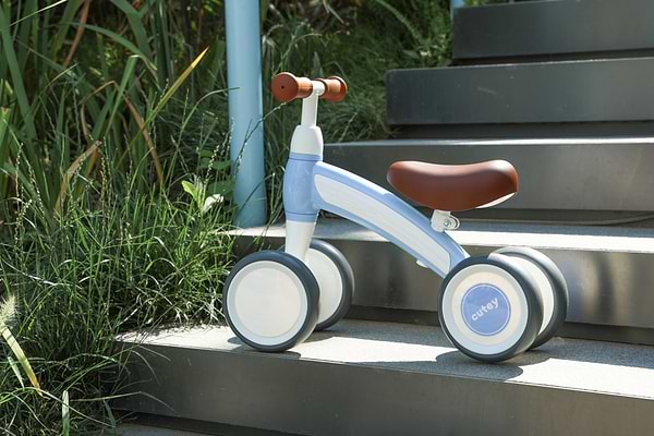 Фото - Біговел Qplay Cutey Light Blue (B-400-5CuteyLightBlue)