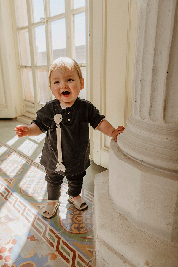 Фото - Тримач пустушок Suavinex Wonderland бежева (402831)