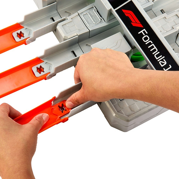 Фото - Трек Hot Wheels Набор «Трасса Гран-при Формулы 1®» (JDY16)