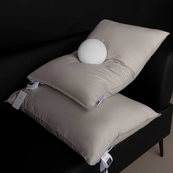 Фото - Подушка стандартна MirSon №208 Silver Cloud 50x70 см (2200009349010)