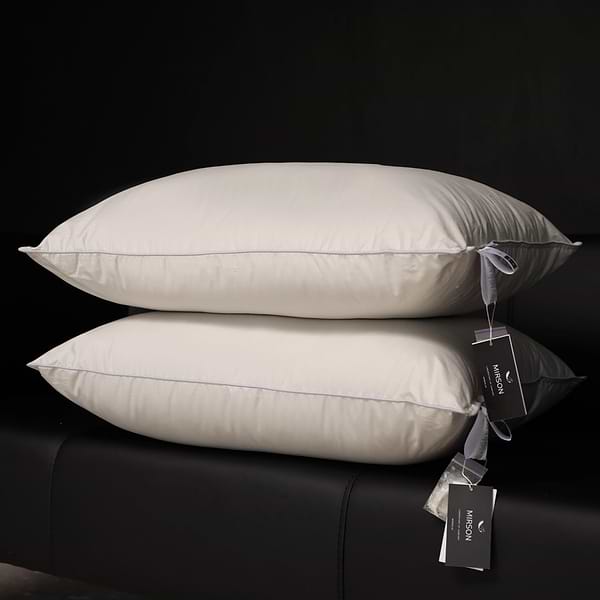 Фото - Подушка стандартна MirSon №208 Silver Cloud 50x70 см (2200009349010)