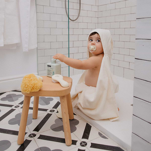 Фото - Гель для душа дитячий Suavinex Пінистий 300 мл (308887)