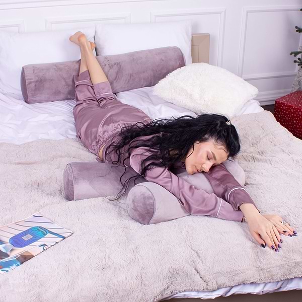 Фото - Подушка валик MirSon №8396 Velvet Line 28-0005 Ashen Tencel 60х20 см (2200006253631)